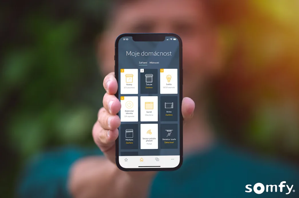 Aplikace Somfy TaHoma v mobilu – ovládání žaluzií, rolet a markýz